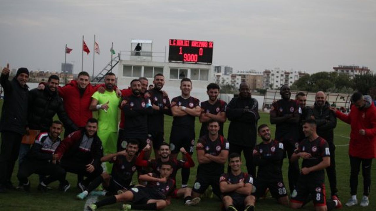 Gençler Birliği ve Çetinkaya, farkı açıyor