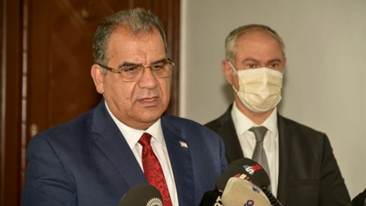 "Hükümet ikili mi üçlü mü oluşacak belli değil"