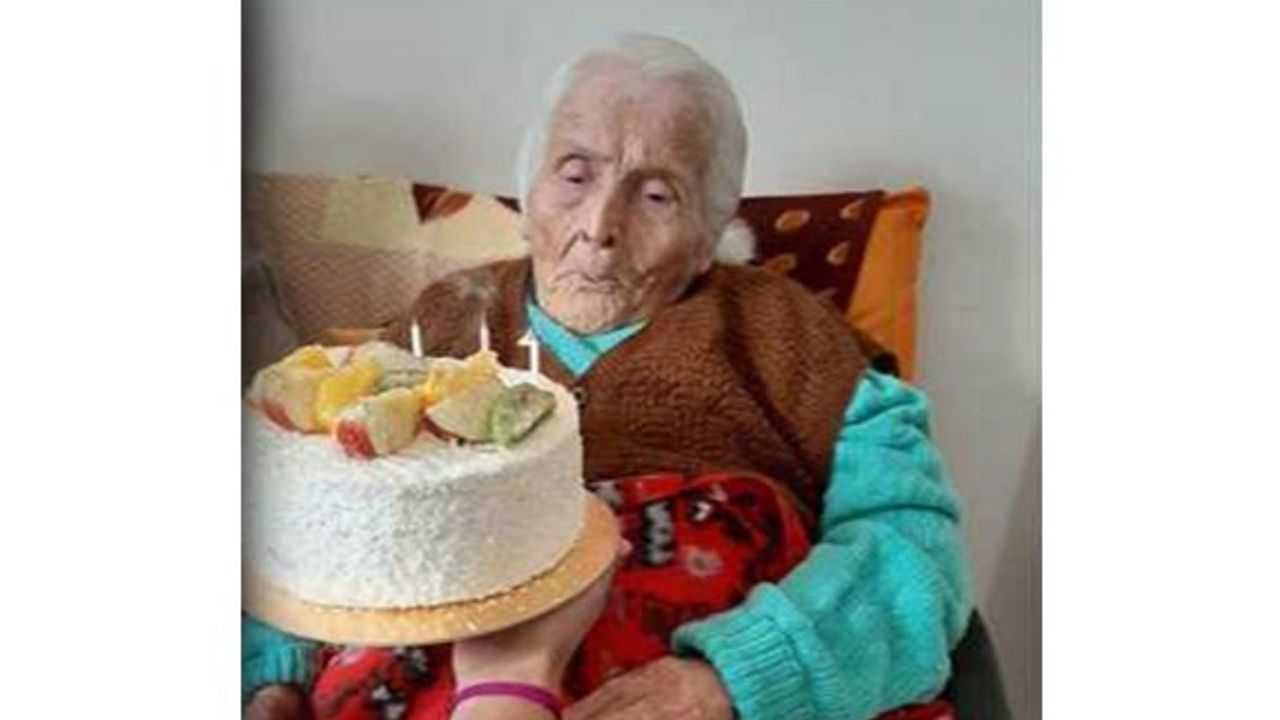 Yeni Boğaziçi bir çınarını daha kaybetti