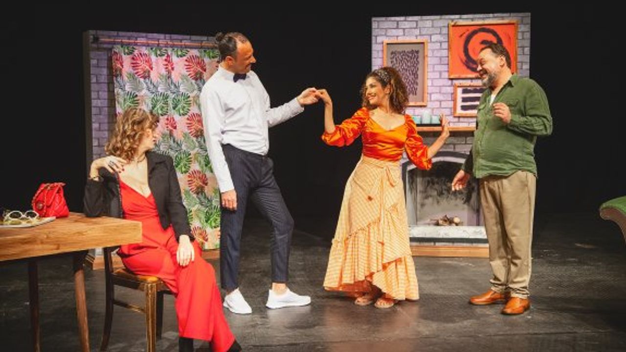 Lefkoşa Belediye Tiyatrosu'ndan yeni oyun