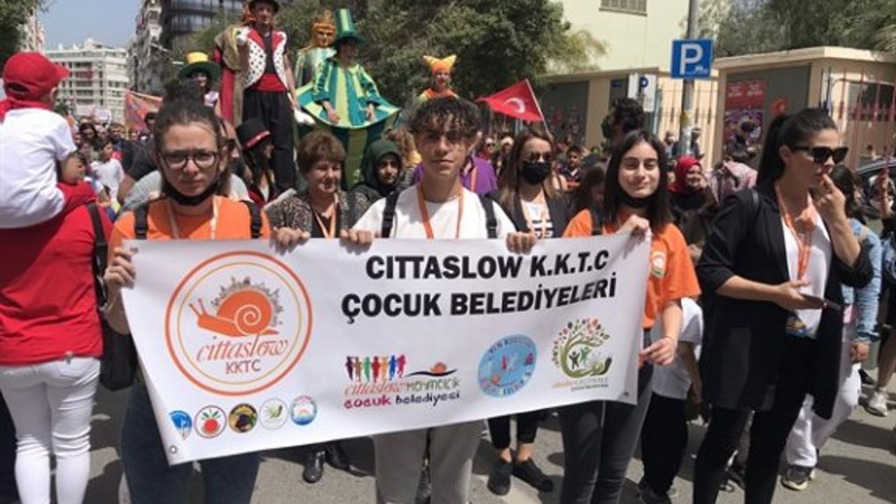 Cittaslow Belediyeleri Çocuk Belediye Meclisleri,  İzmir'de etkinliklere katıldı