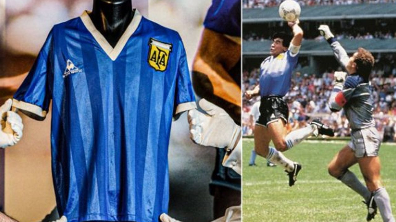 Maradona'nın forması rekor fiyatla satıldı