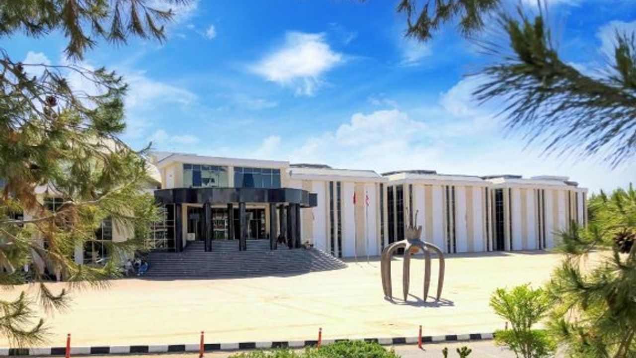 Yakın Doğu Üniversitesi, eğitim kalitesinde dünyada ilk 10’da!