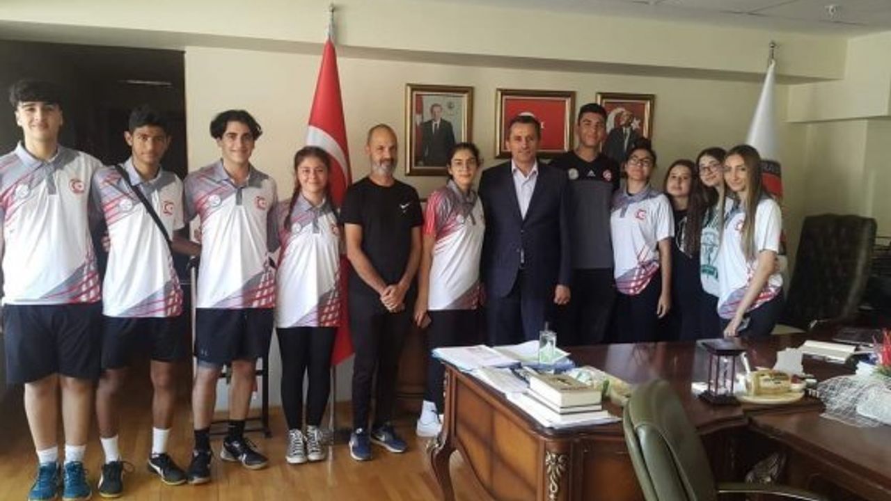 Badminton U19 KKTC Milli Takımı Ankara'da