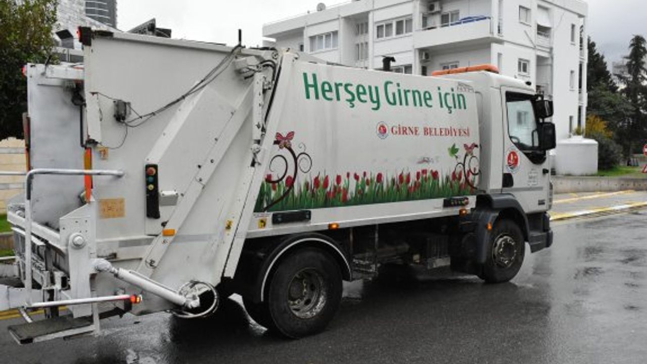 Girne Belediyesi’ne iki yeni araç daha
