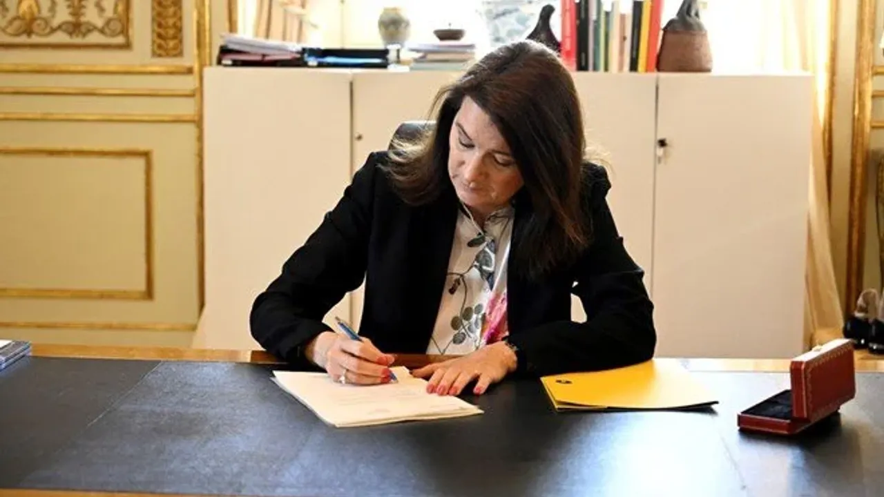 İsveç NATO'ya resmen başvuru yaptı