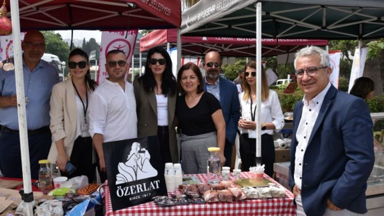 İzmir'de yapılan 'Kıbrıs Günleri' her yıl tekrarlanacak
