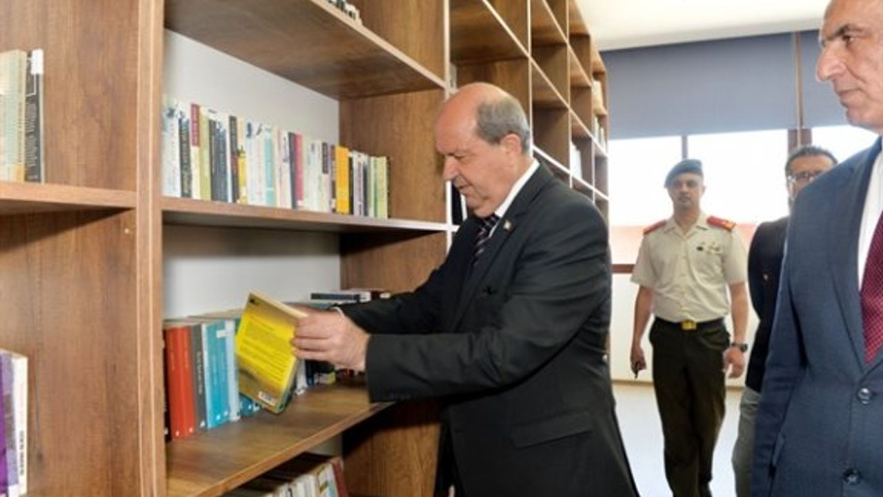 Lefkoşa Türk Lisesi'ne yeni kütüphane kazandırıldı