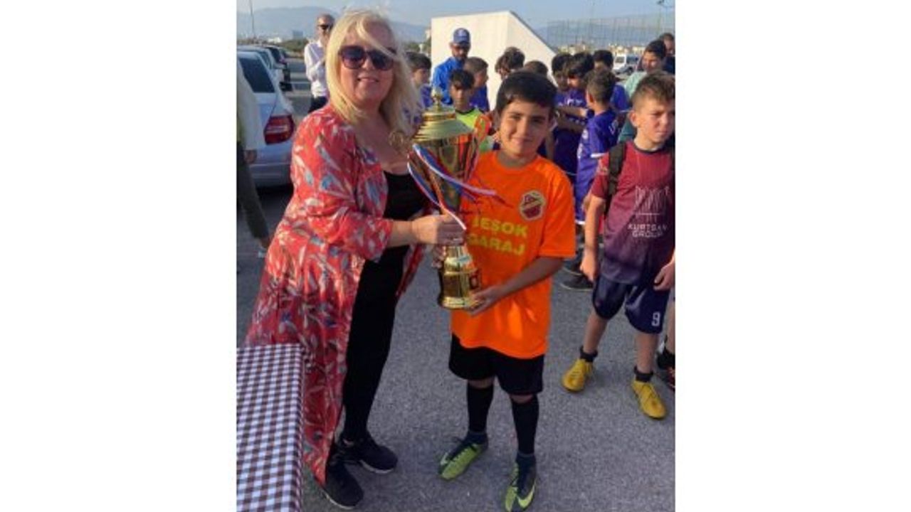 Levent Soykut Anı Turnuvası Çetinkaya Mustafa Defteralı tesislerinde yapıldı