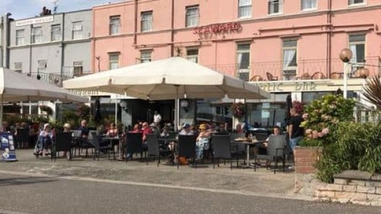 Restorantta yemek yerken boğularak hayatını kaybetti