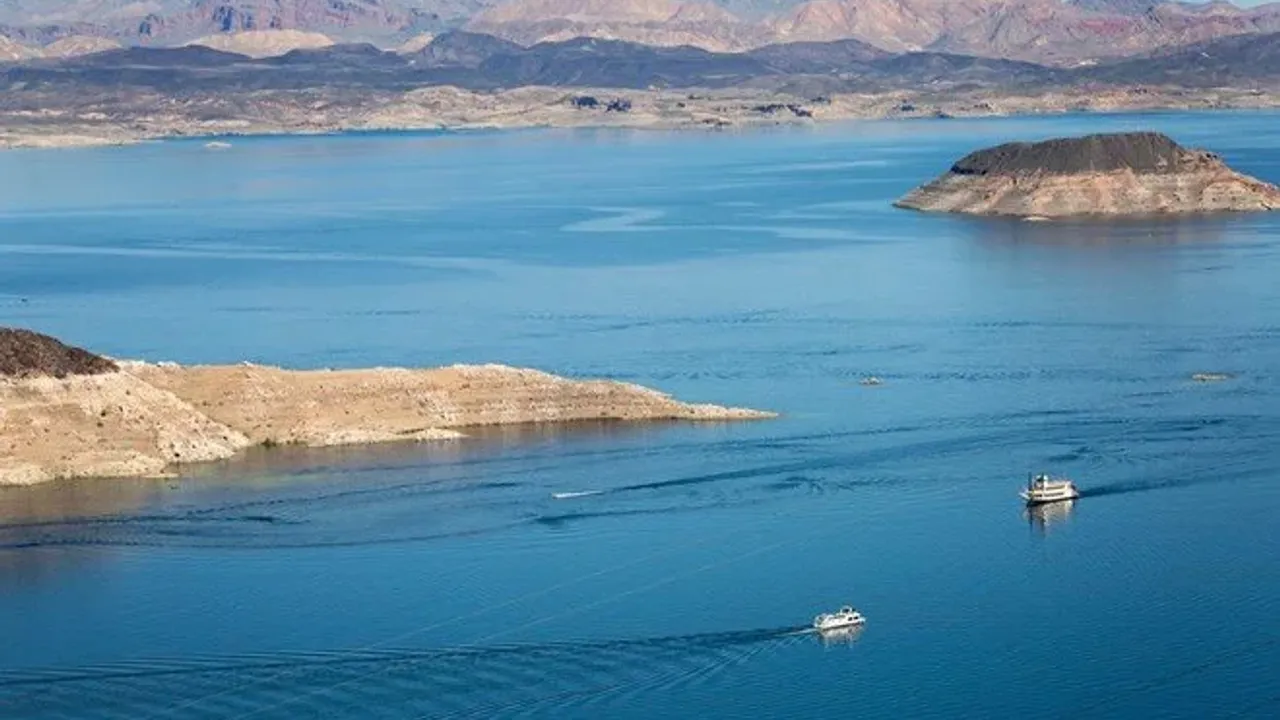 Sular çekilince cesetler ortaya çıktı