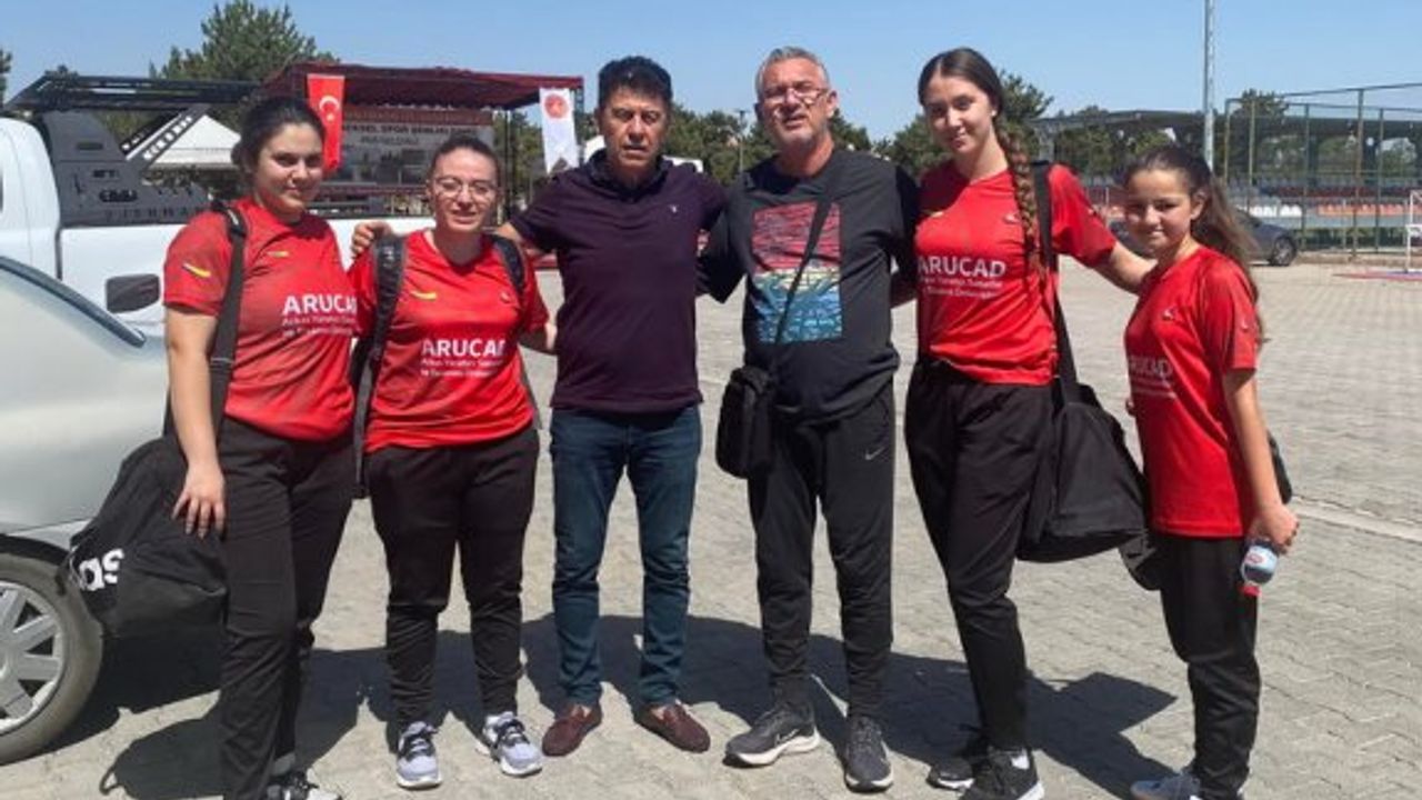 Arucad-Anka kadın takımı yerini korudu