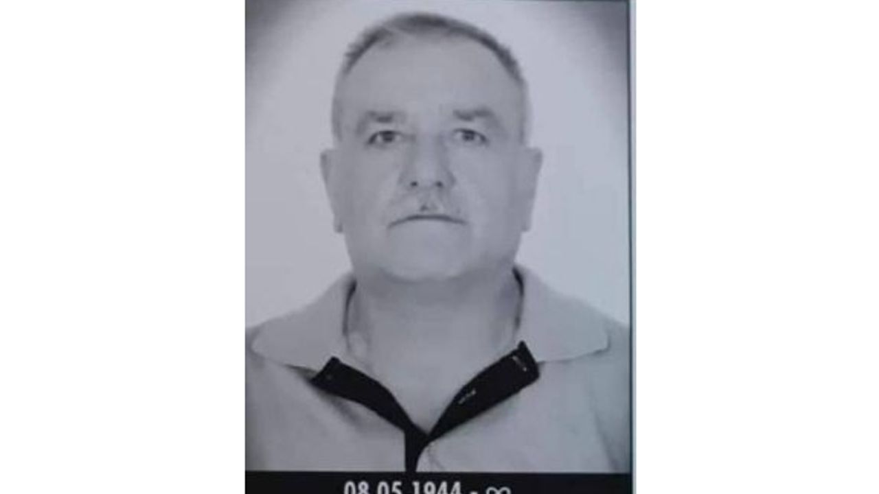 Cihangir, Demirci Mehmet dayısına ağlıyor