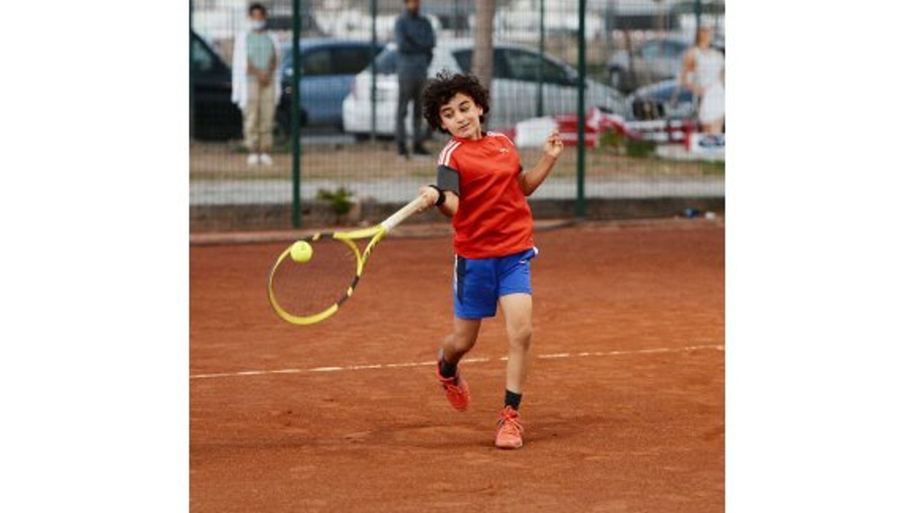 Genç raketler Türkiye’de 12 yaş milli takım belirleme turnuvasında