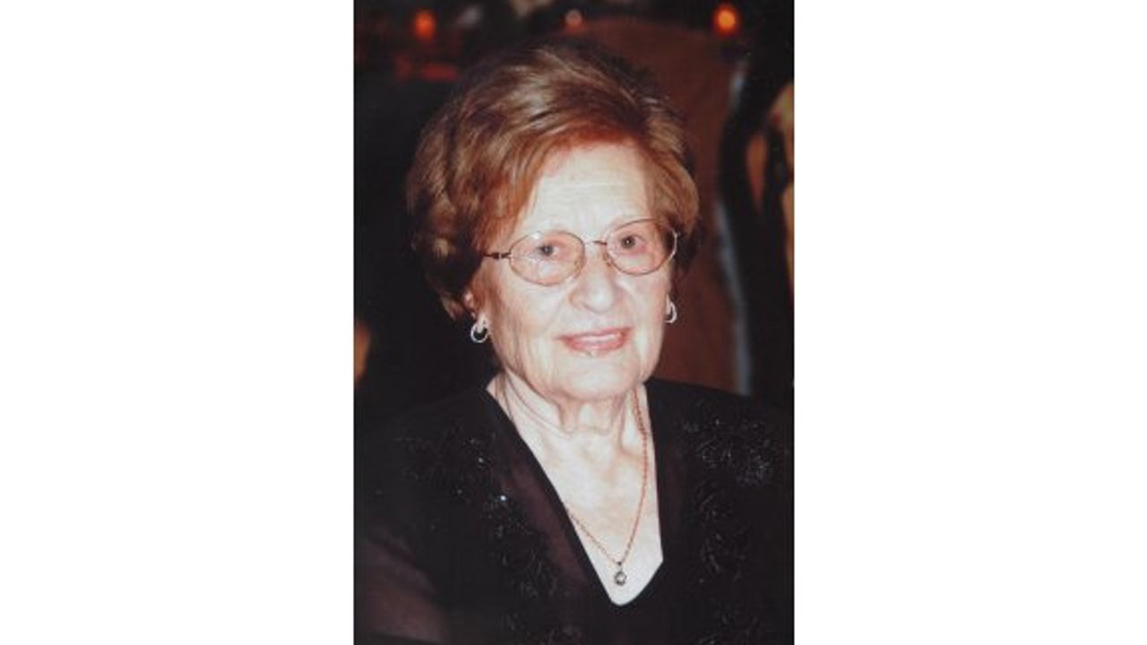 Kıbrıs’ın ilk First Lady’si Süheyla Küçük’ün 2. ölüm yıldönümü