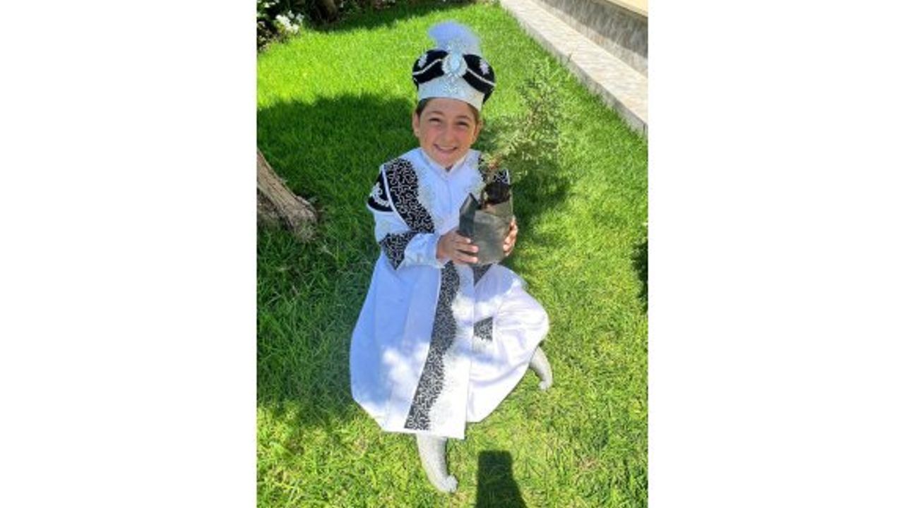 Salih Kuzey Arıklı’dan size  armağan, sizden de doğaya