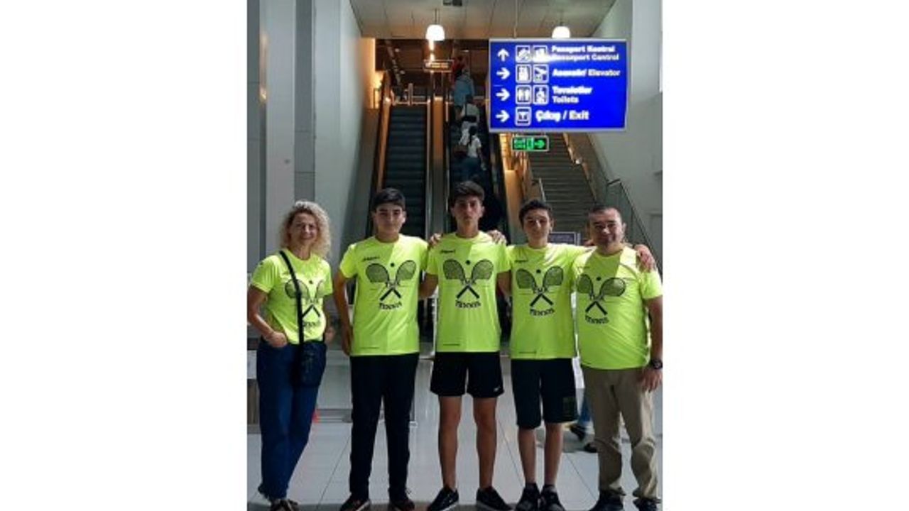 TMK Ortaokul Tenis takımı Türkiye’de finallere katılıyor