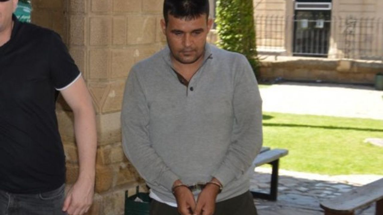 “Ülkemde savaş var, yapabileceğim bir şey yoktu”