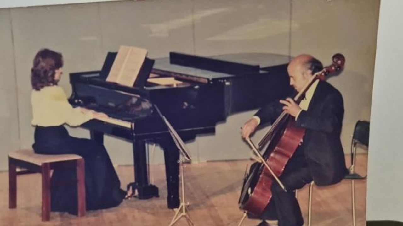 Viyolonsel sanatçısı Ali Şenol’un uzun hayat yolu