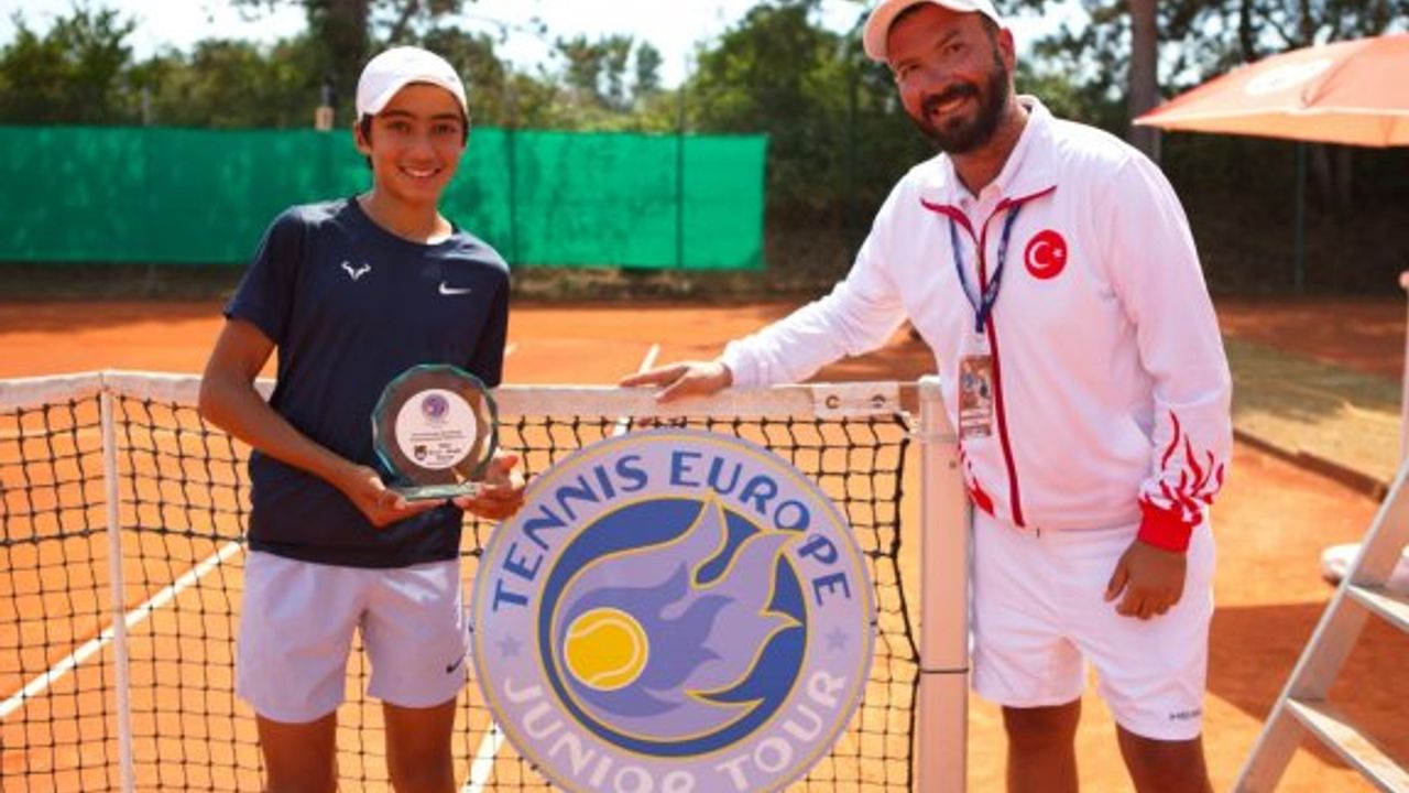 Aren'den Avrupa'da bir başarı daha