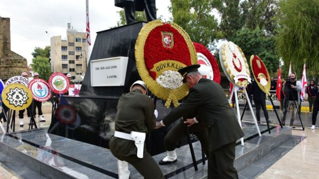 Ulu Önder Atatürk Lefkoşa'da törenle anıldı