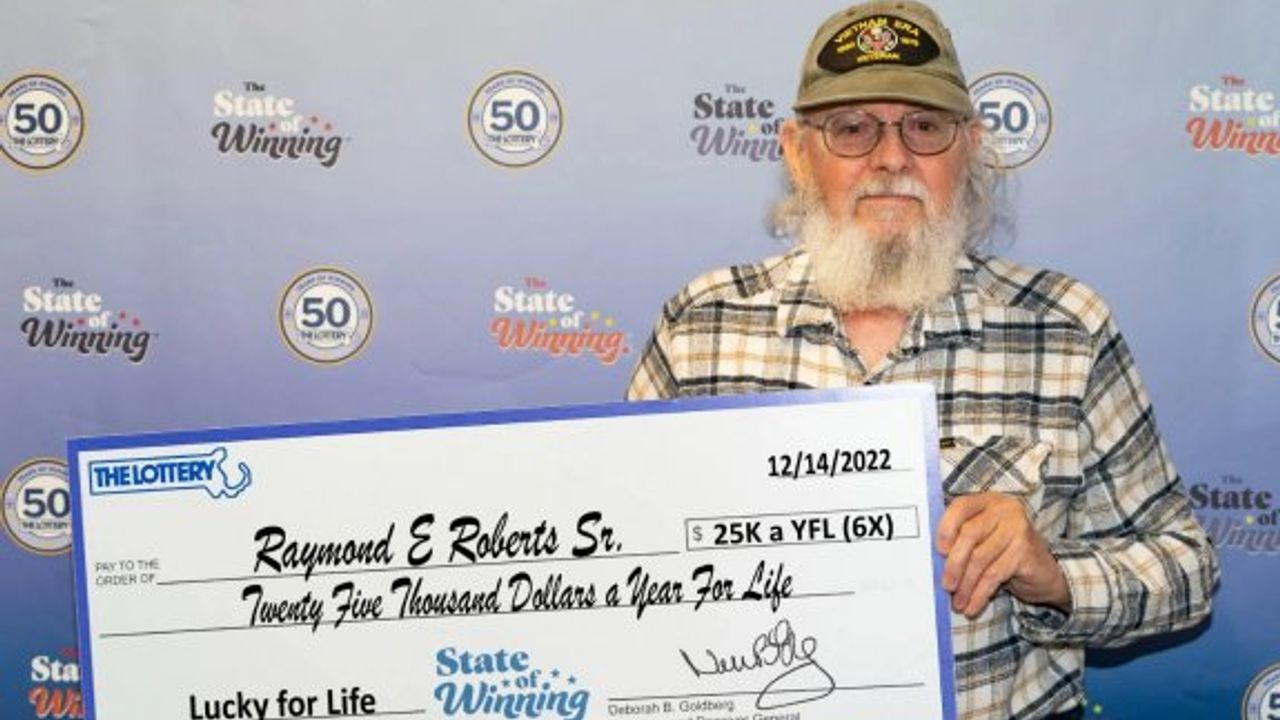 Aldığı 6 biletin 6'sına da büyük ikramiye vurdu