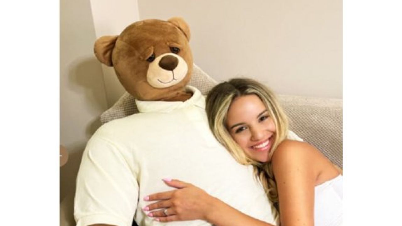 Bekar kadınlar için üretilen erkek ayı tartışma yarattı