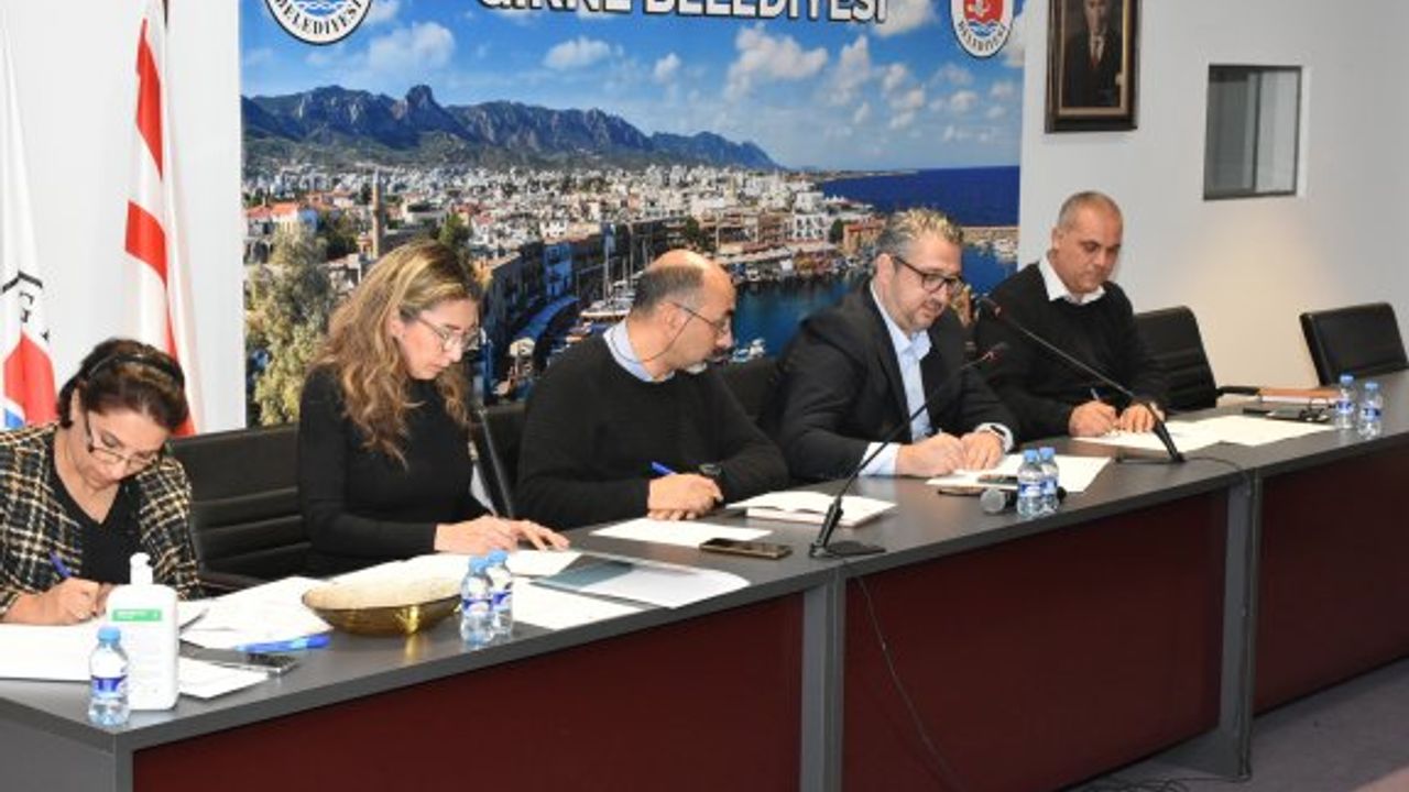 Girne Belediyesi Meclis Toplantısı canlı yayınlandı