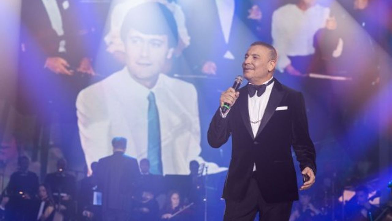 Merit Royal Diamond’da Cenk Eren konseri ile bir ilke imza atıldı