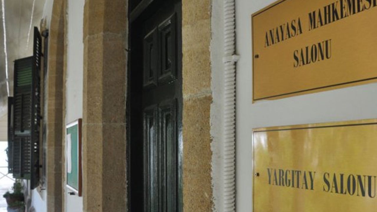 14 sendika yarın Anayasa Mahkemesi’ne başvuruyor