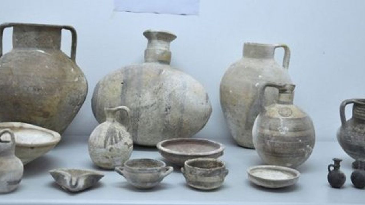 Aşağı Baf Limanı'ndan eski eser fışkırıyor