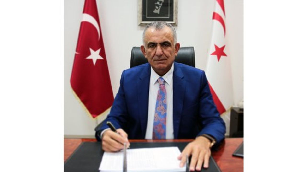 Çavuşoğlu: "Çocukların geleceğe güvenle bakabilmelerini sağlamak için çalışmalarımızı, kararlı bir şekilde sürdürüyoruz"