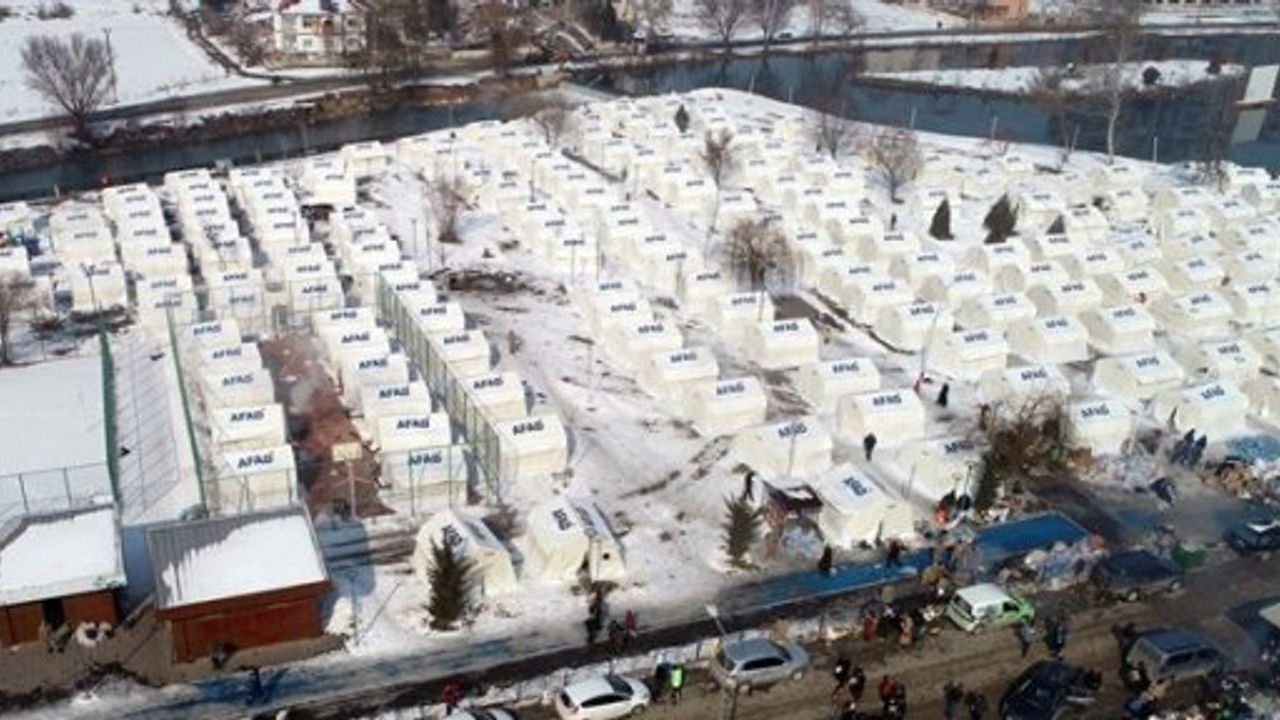 'Deprem bölgesinde 1 suçiçeği vakası saptandı'