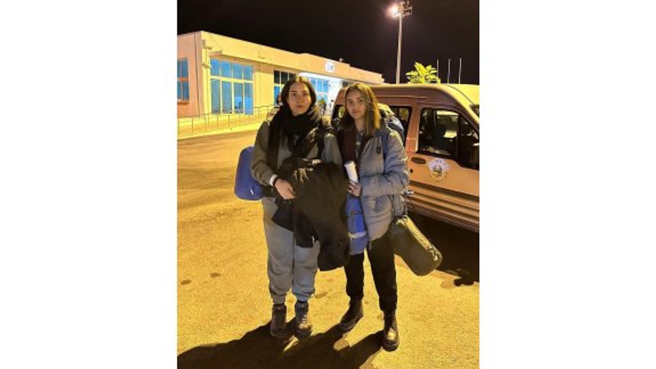 İki psikoloğumuz psikososyal destek için Adıyaman'a gitti