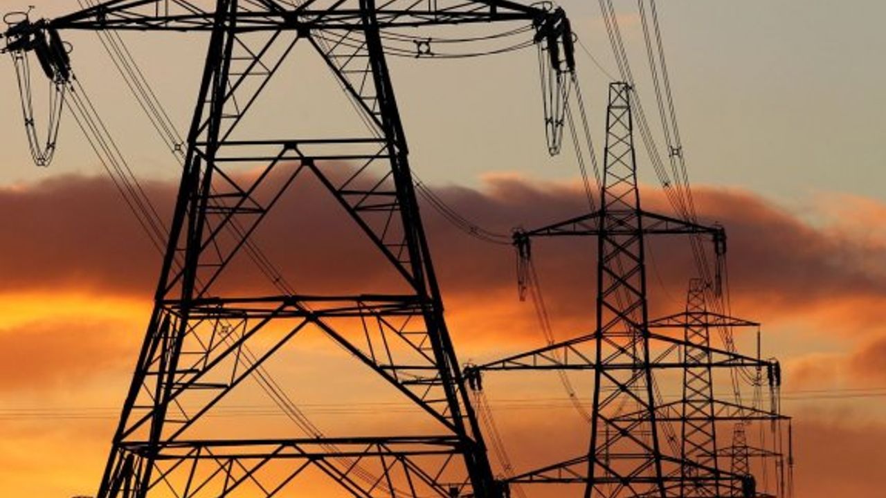 Kıb-Tek bakiyesi bulunana abonelerin elektrik enerjilerinin 6 Şubat Pazartesi günü kesileceğini duyurdu