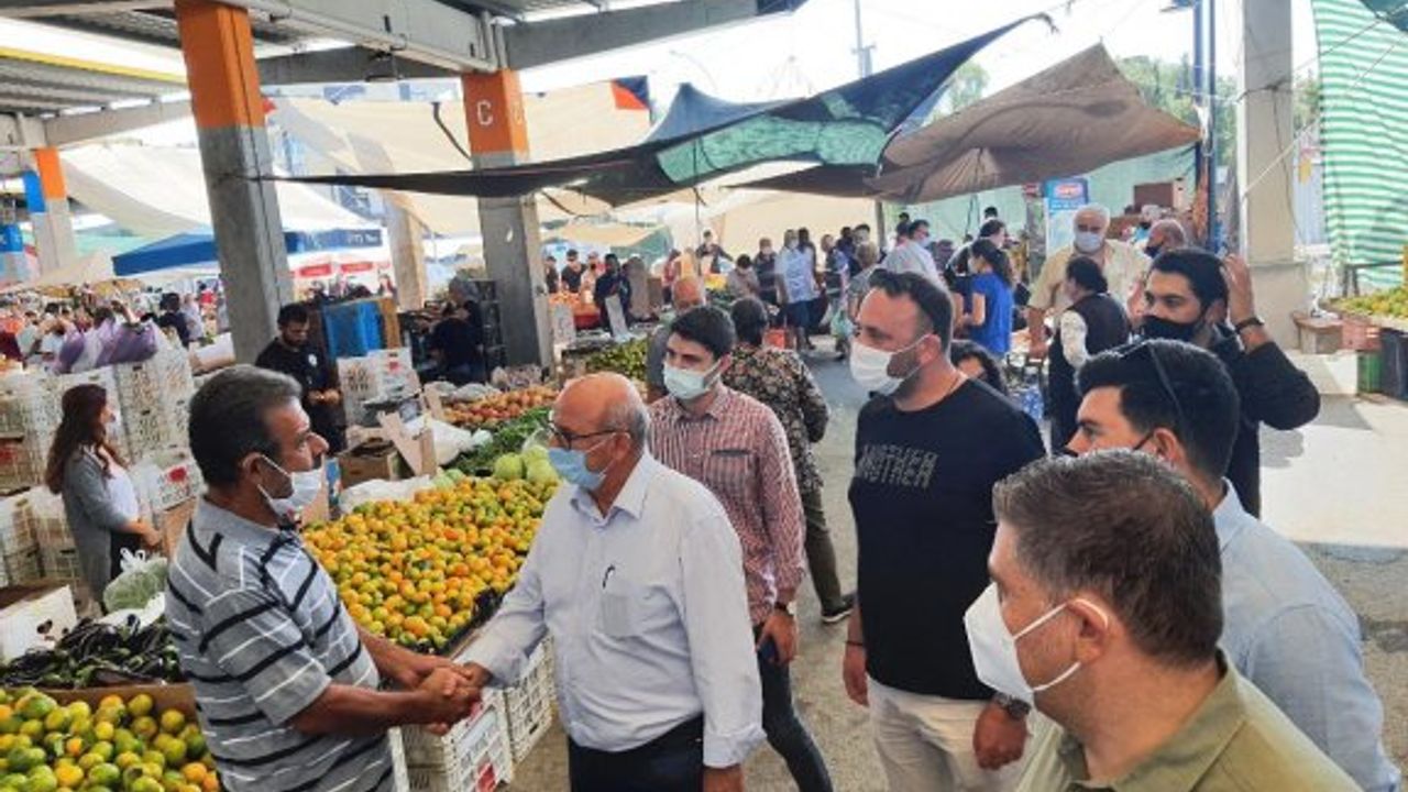 Lefkoşa Açık Pazar esnafı isyan etti