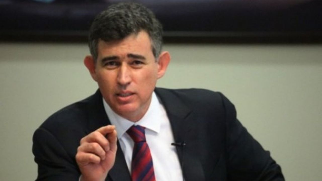 Metin Feyzioğlu: Yıkılan otel enkazındaki çocukların tahliye çalışması başladı