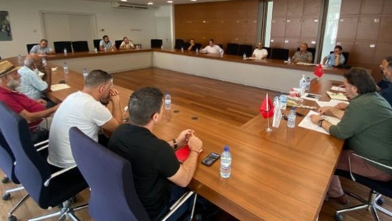 Ülkede örgütlü 9 sendikadan kesinti kararına tepki