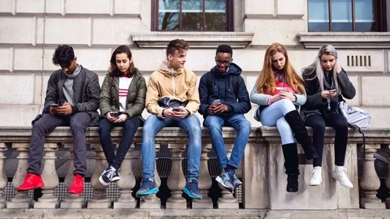 ABD'de bir ilk: Ebeveyn izni olmayanlar sosyal medya kullanamayacak