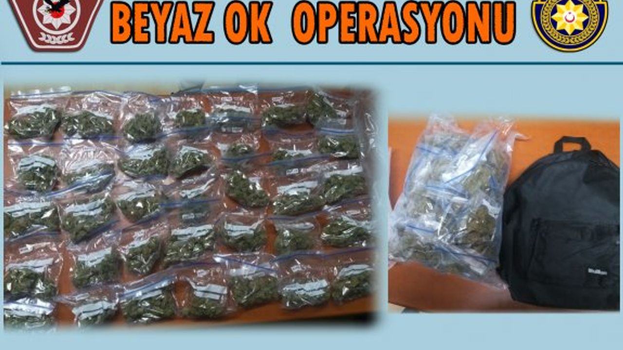 Beyaz Ok Operasyonu’nda 1 kilo hintkeneviri ele geçirildi