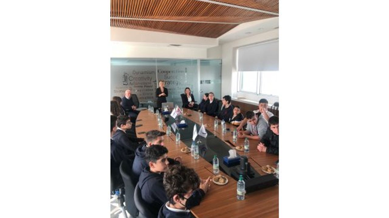 Creditwest Bank’tan TED Kuzey Kıbrıs Koleji  öğrencilerine bankacılık eğitimi