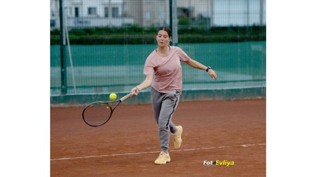 Ekrem Yeşilada Anı Turnuvasında Yarı Final zamanı