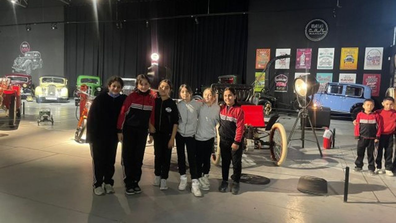 Haspolat İlkokulu, YDÜ’nün katkılarıyla gezi gerçekleştirdi