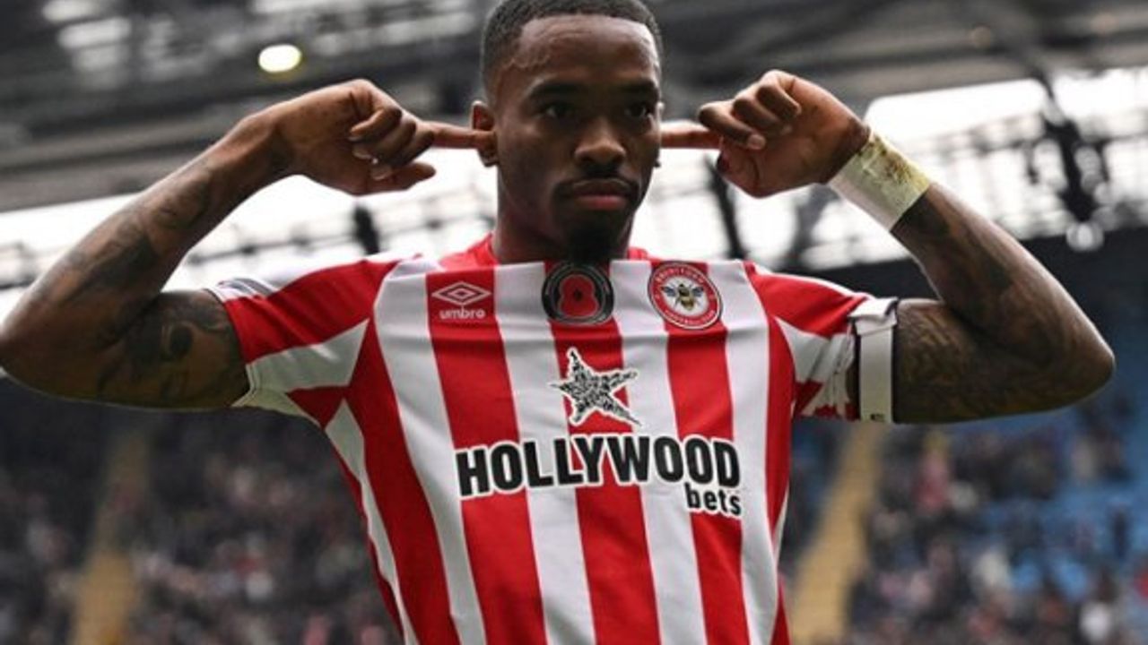 Irkçılık yapan İngiliz taraftara men cezası