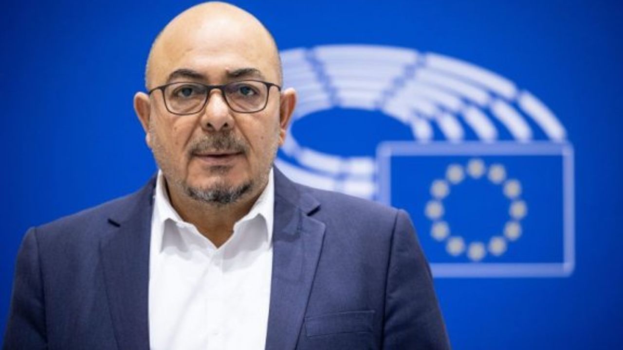 Kızılıyürek, Cumhurbaşkanı Tatar’ı AP’ye şikayet etti