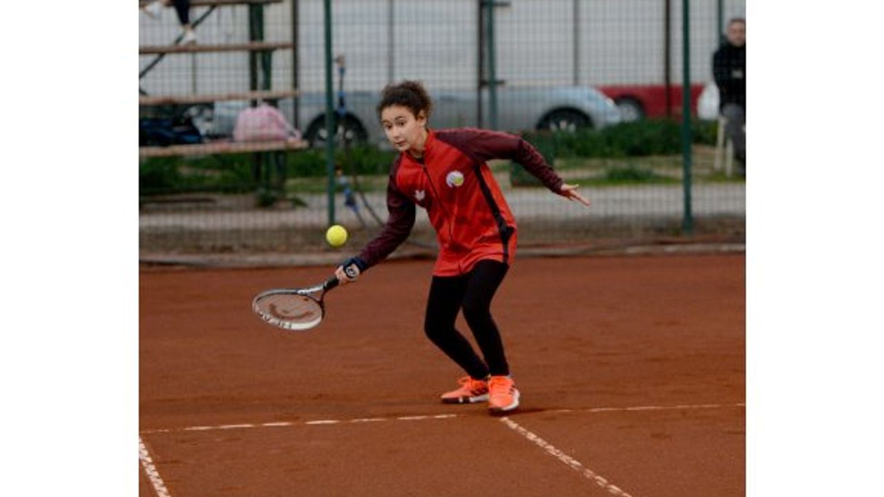 Mustafa Sabancı 16 Yaş Takımlar Arası Tenis Ligi devam ediyor