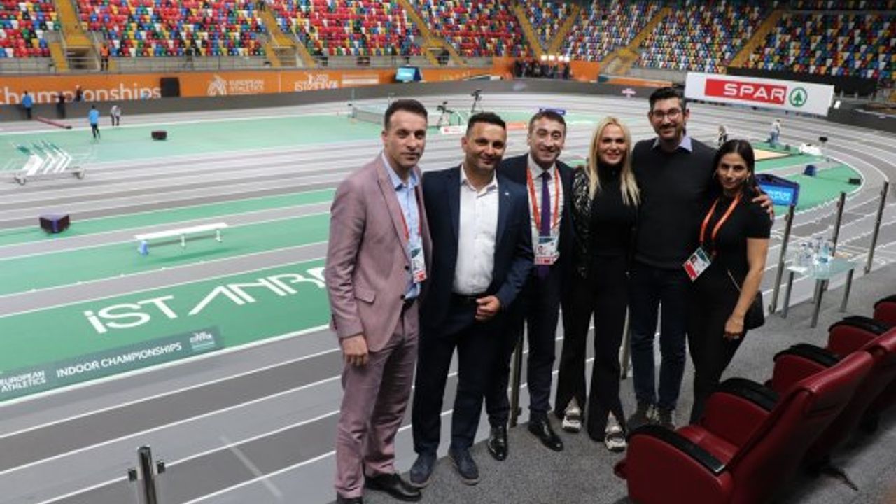 Sakallı ve Tuna, Avrupa Şampiyonası açılış törenine katıldı