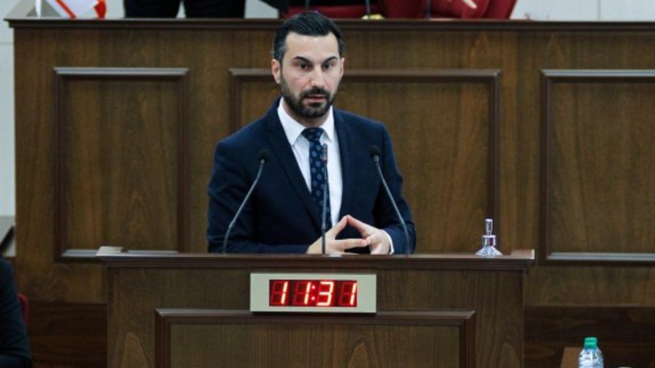 “Toplum size güvenmiyor”