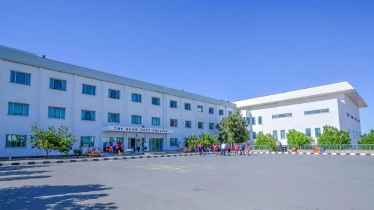 Yakın Doğu okullarında güven veren analiz