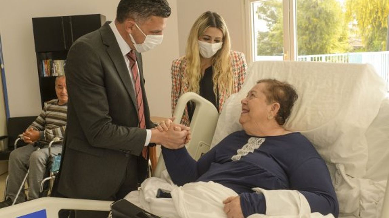 “Yaşlılara hizmetimiz 1 gün değil, 365 gün sürüyor”